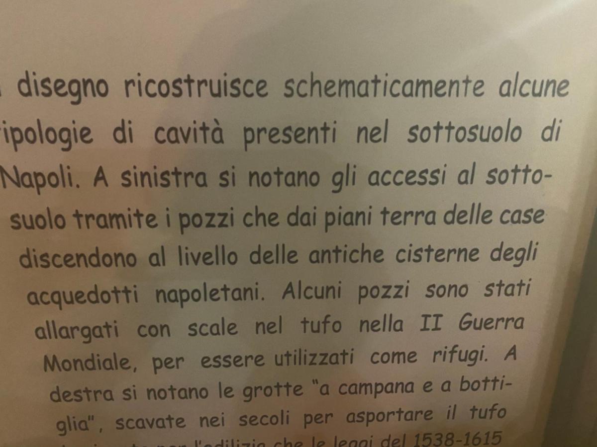 Casa Gioia, Tra Palazzo Reale,Lungomare E Monte Echia Nápoles Exterior foto
